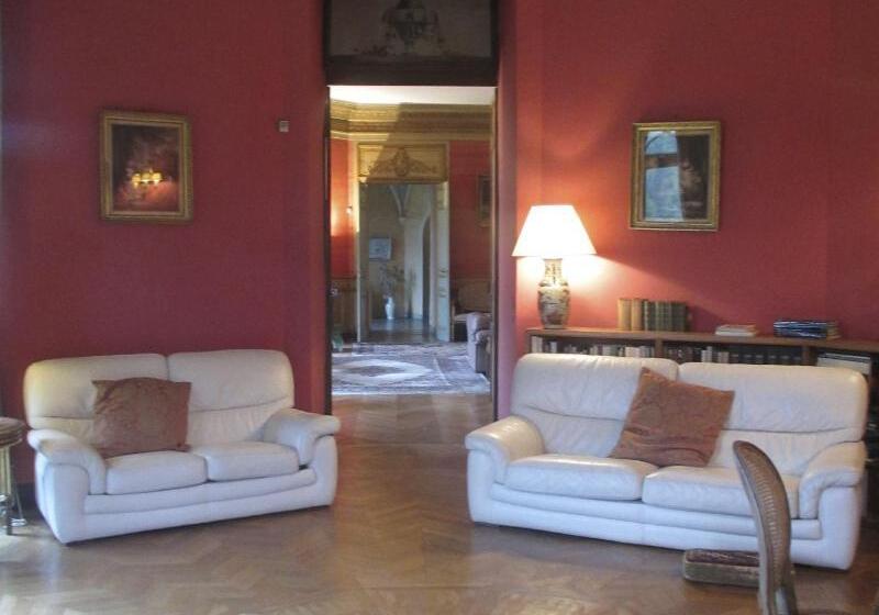 בית מלון כפרי Chateau De Vauloge