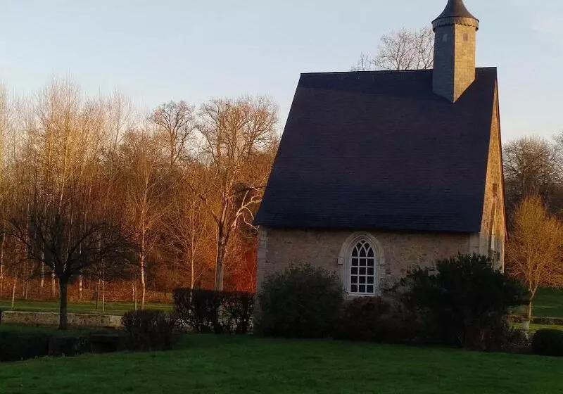 Отель Chateau De Vauloge