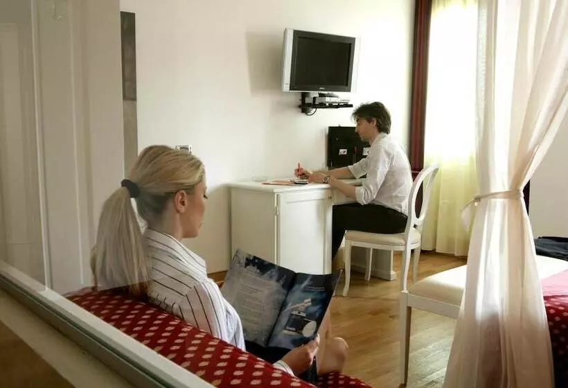 هتل Fiera Di Brescia