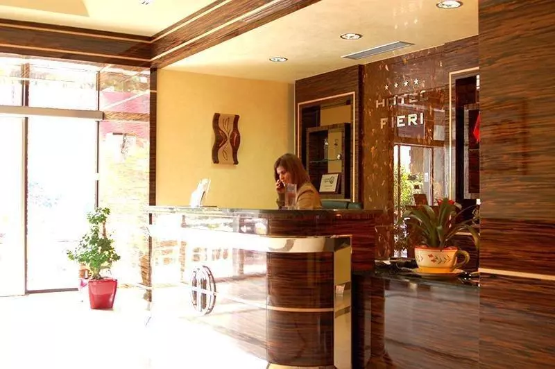 酒店 Fieri