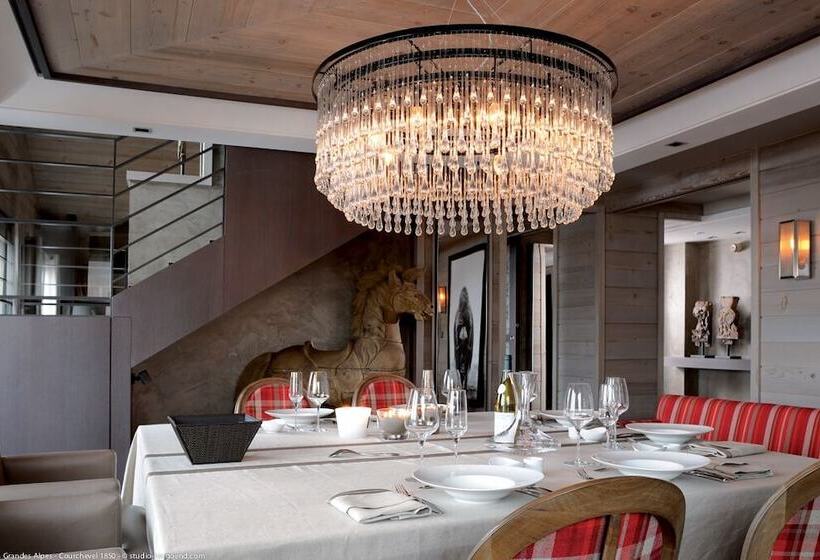 ホテル Grandes Alpes