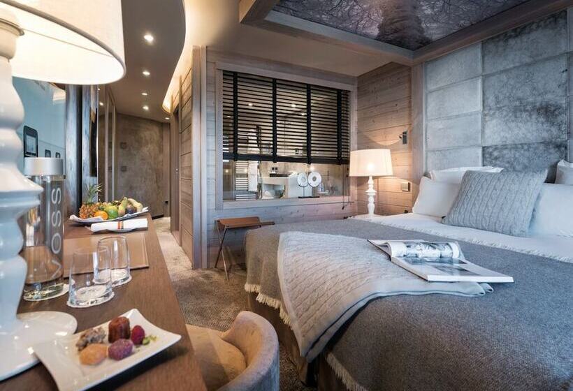 ホテル Grandes Alpes