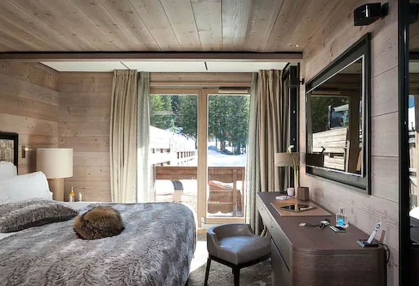 ホテル Grandes Alpes