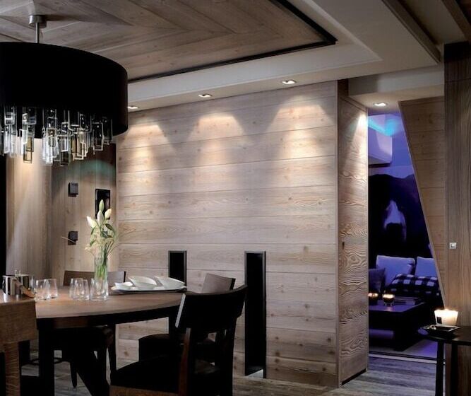 ホテル Grandes Alpes