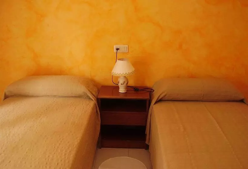 Hostal Blanes La Barca