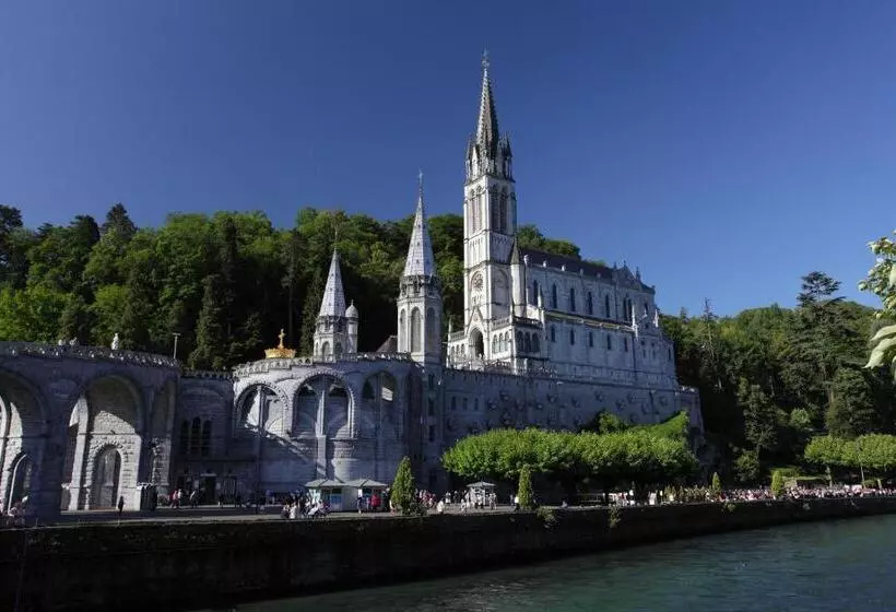 Отель Hôtel Beau Site