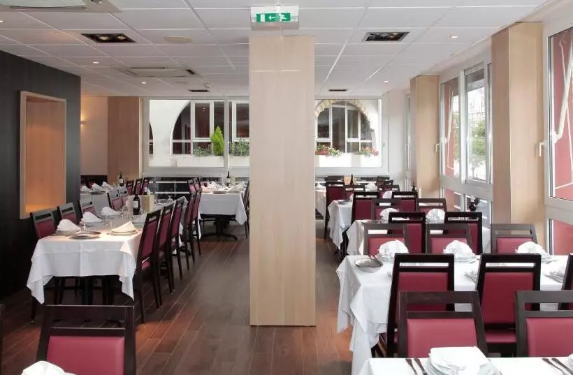 Отель Hôtel Beau Site