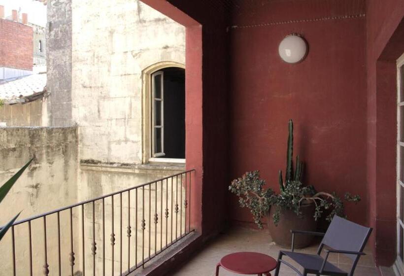 هتل Hôtel De L Amphithéâtre