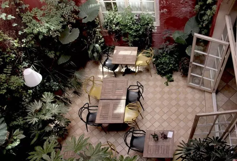 فندق Hôtel De L Amphithéâtre