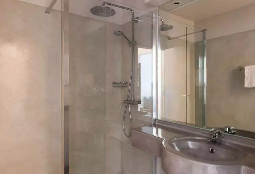 ホテル Hôtel Du Golf De L Ailette, The Originals Relais