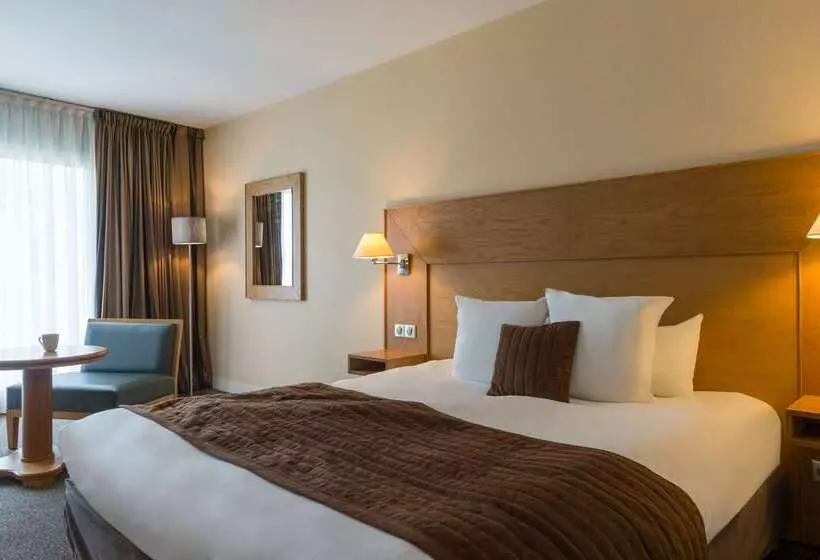 ホテル Hôtel Du Golf De L Ailette, The Originals Relais