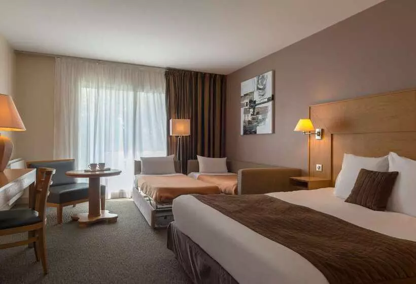 ホテル Hôtel Du Golf De L Ailette, The Originals Relais