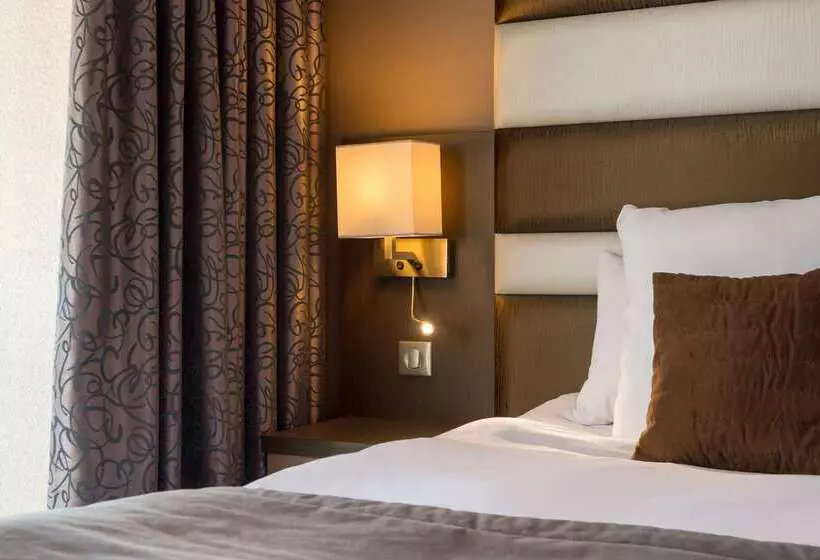 ホテル Hôtel Du Golf De L Ailette, The Originals Relais