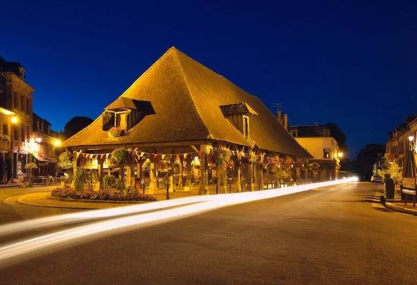 ホテル Hôtel La Licorne & Spa