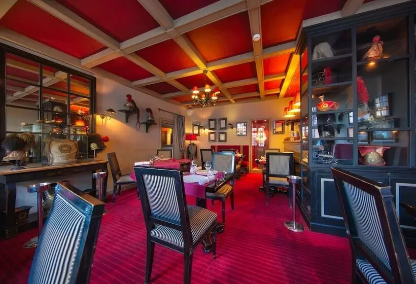 ホテル Hôtel La Licorne & Spa