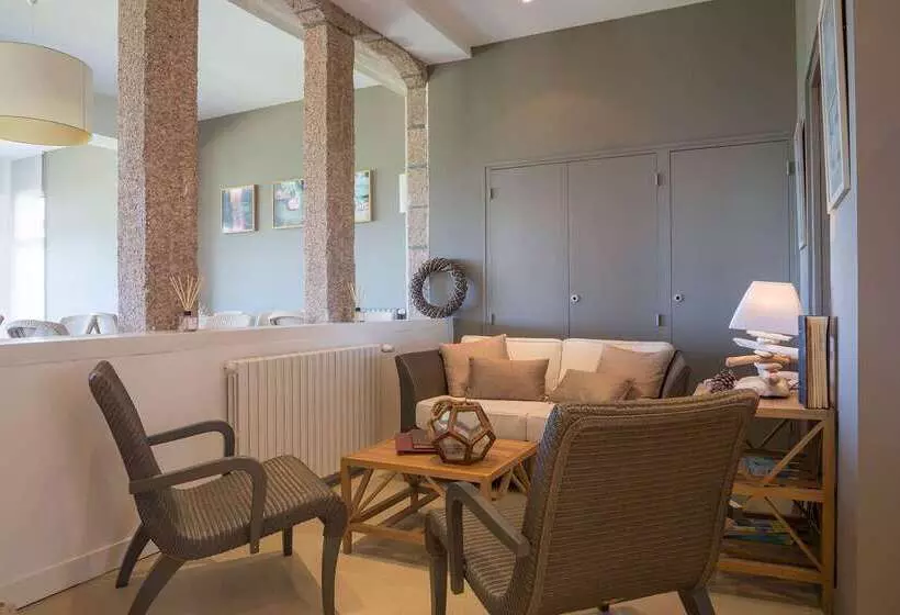 호텔 Hôtel Les Costans, The Originals Relais