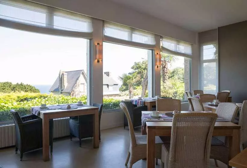 호텔 Hôtel Les Costans, The Originals Relais