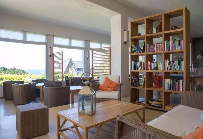 호텔 Hôtel Les Costans, The Originals Relais