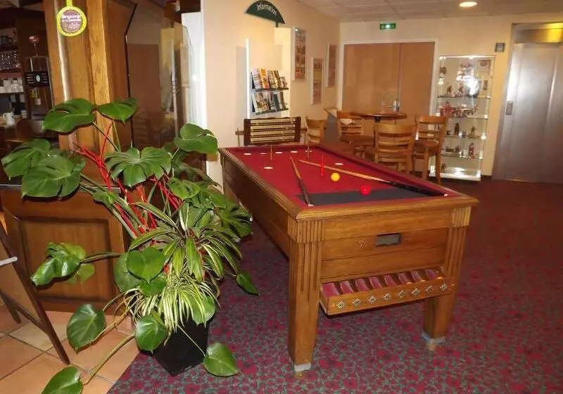 호텔 Ibis Albert Pays De Somme