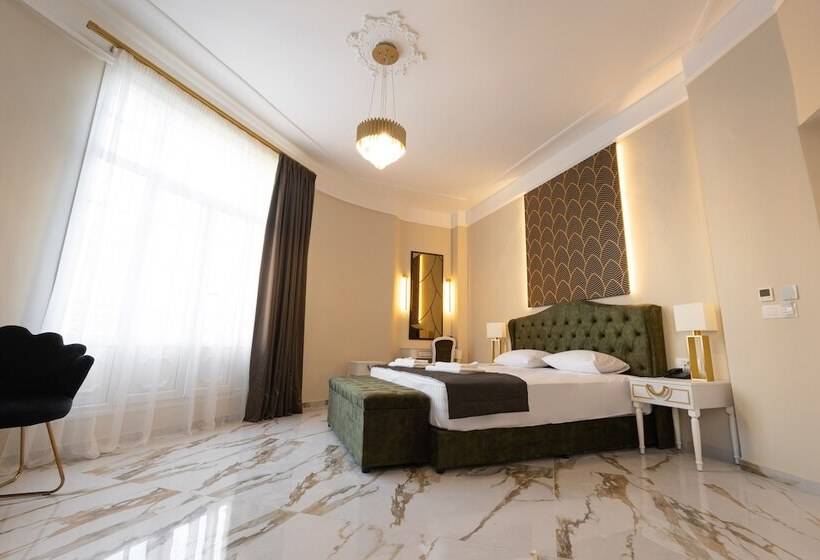 هتل Modern Luxury