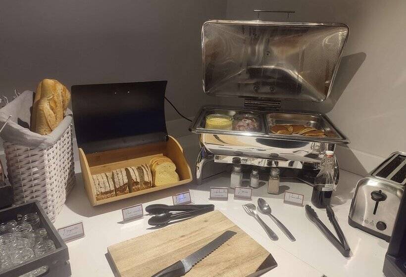 فندق Kyriad Auxerre Appoigny