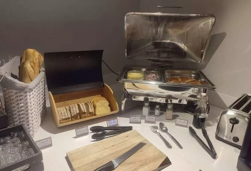 酒店 Kyriad Auxerre Appoigny