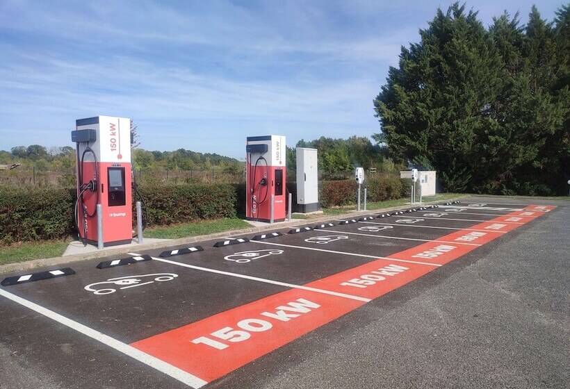 فندق Kyriad Auxerre Appoigny