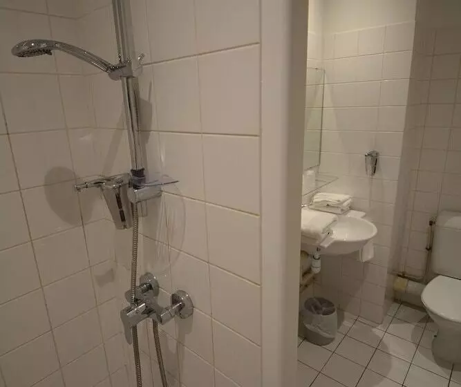 酒店 Kyriad Auxerre Appoigny