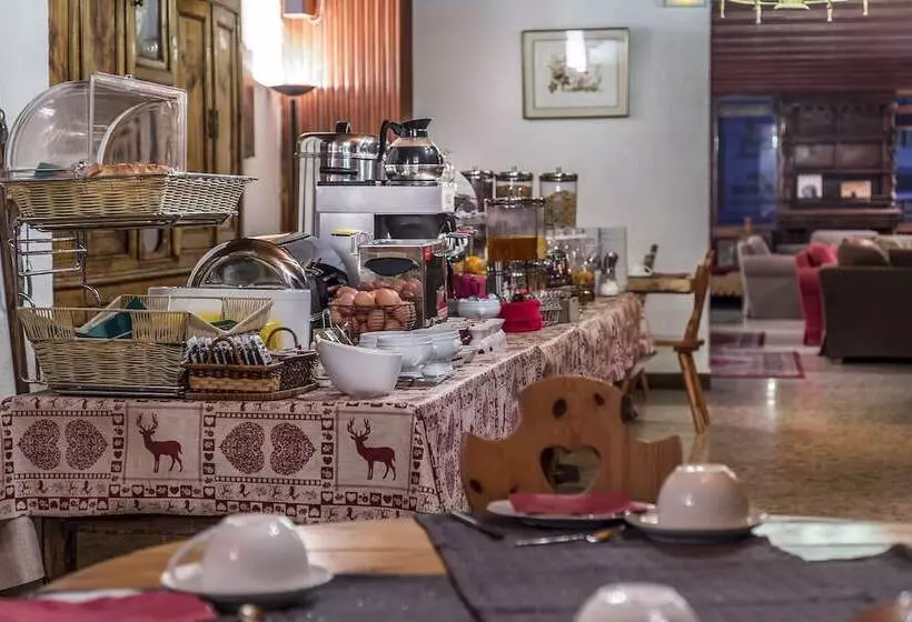 ホテル Les Cretes Blanches