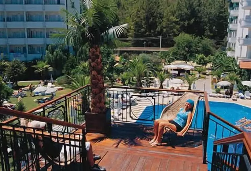 Club Hotel Pineta   All Inclusive