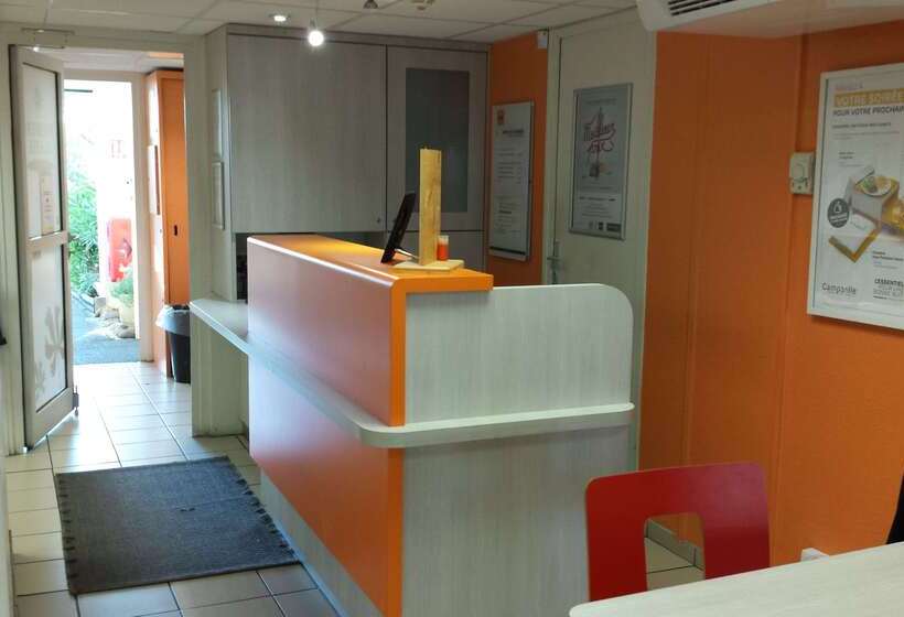 בית מלון כפרי Premiere Classe Biarritz