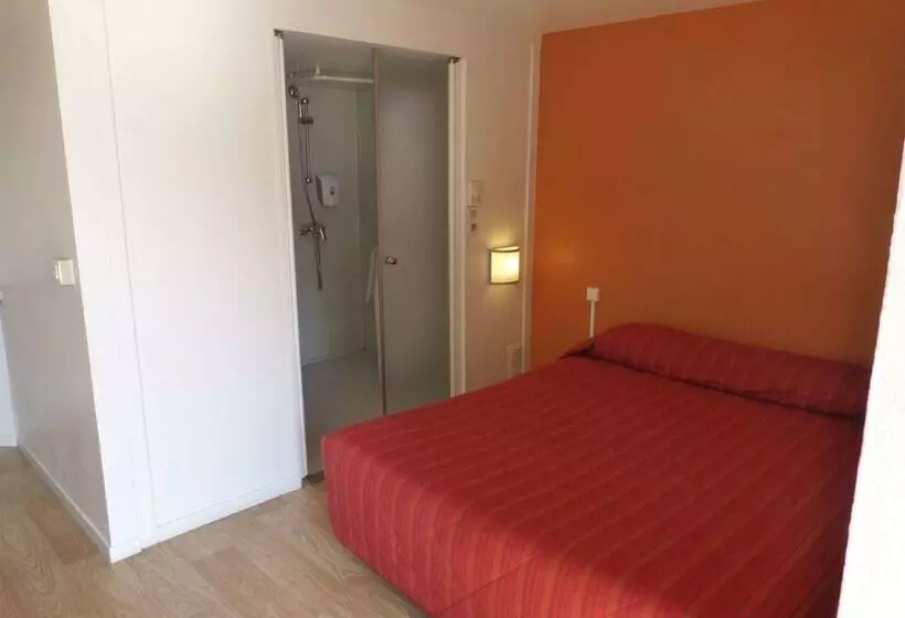 ホテル Premiere Classe Biarritz