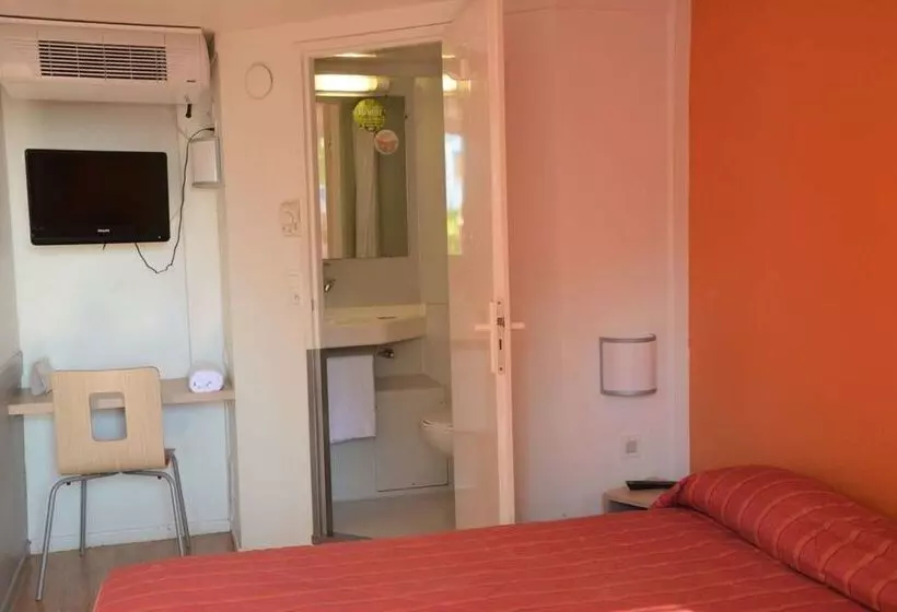 ホテル Premiere Classe Biarritz