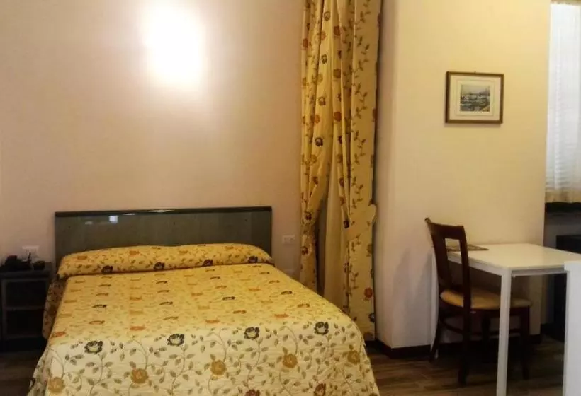 Hotel Principe Di Saronno