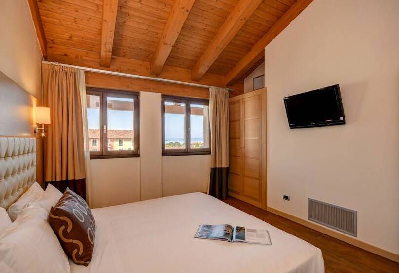 Th Lazise   Hotel Parchi Del Garda