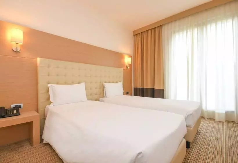 Th Lazise   Hotel Parchi Del Garda