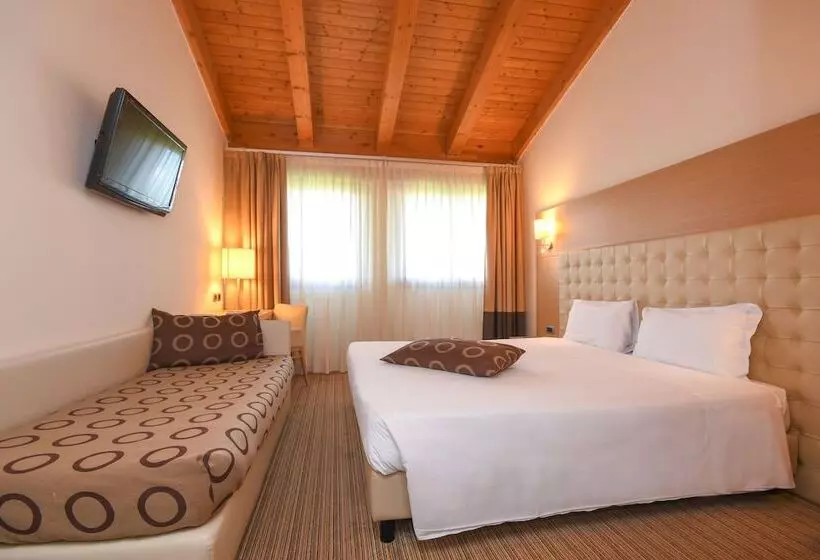Th Lazise   Hotel Parchi Del Garda