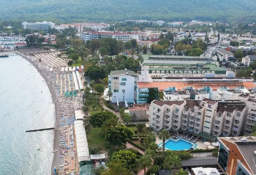 酒店 Viking Nona Beach