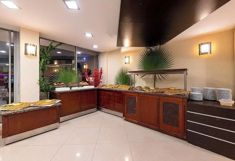 酒店 Viking Nona Beach