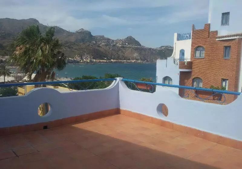 Отель Villa Athena