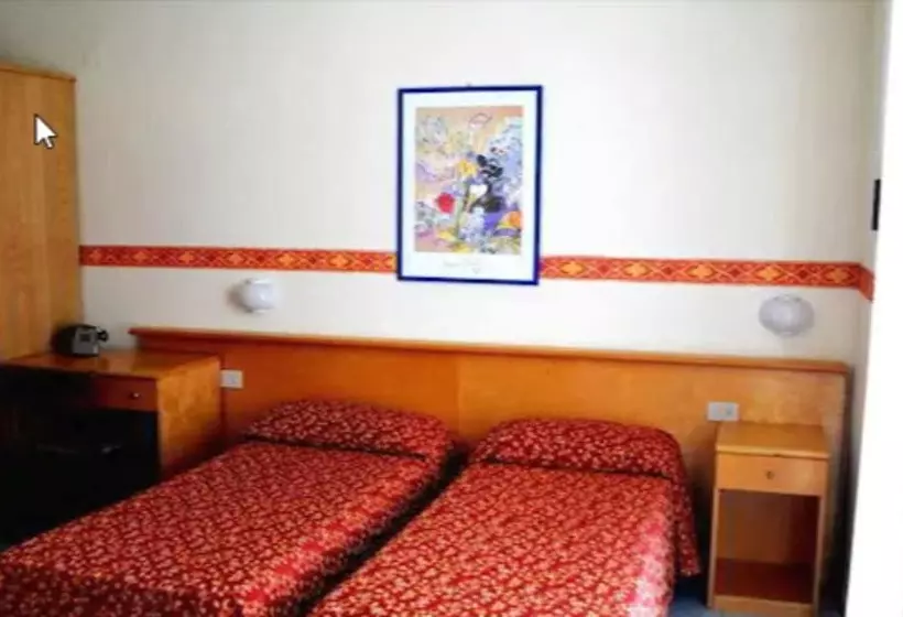 Отель Villa Athena