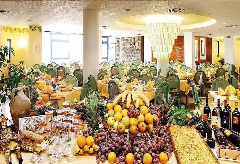 Отель Villa Athena