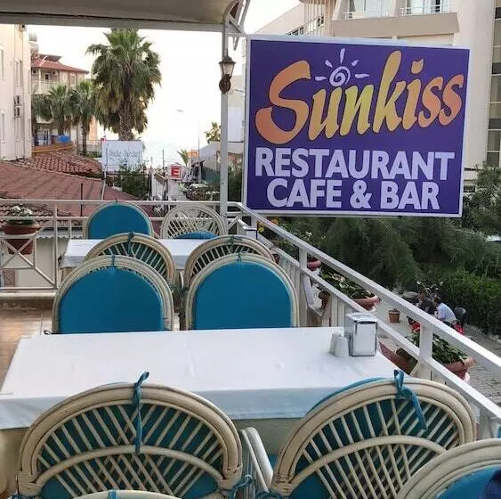 Sun Kiss Otel