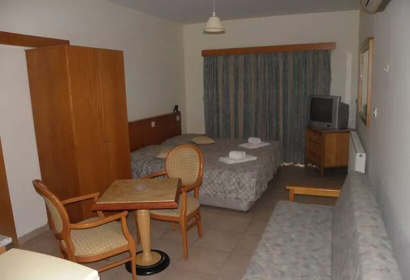 Valana Hotel Apartments