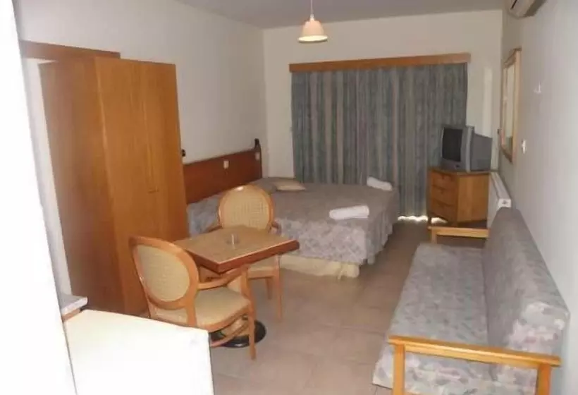 Valana Hotel Apartments