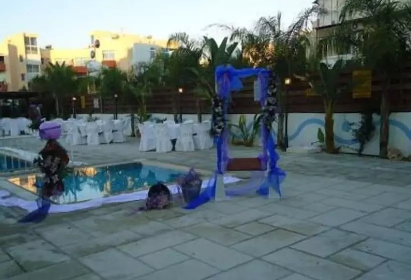 Valana Hotel Apartments