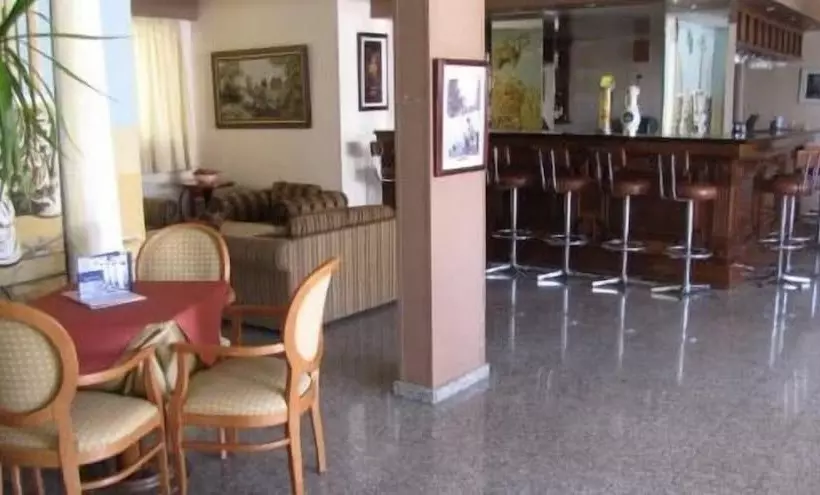 Valana Hotel Apartments