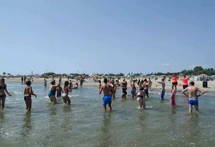 هتل Club Del Sole Marina Romea Easy Camping Village