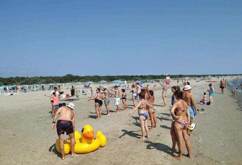 هتل Club Del Sole Marina Romea Easy Camping Village