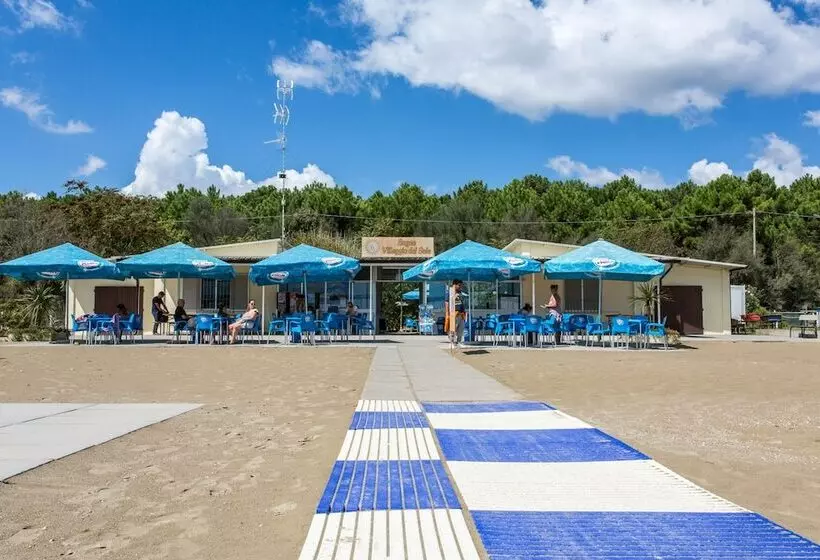 هتل Club Del Sole Marina Romea Easy Camping Village